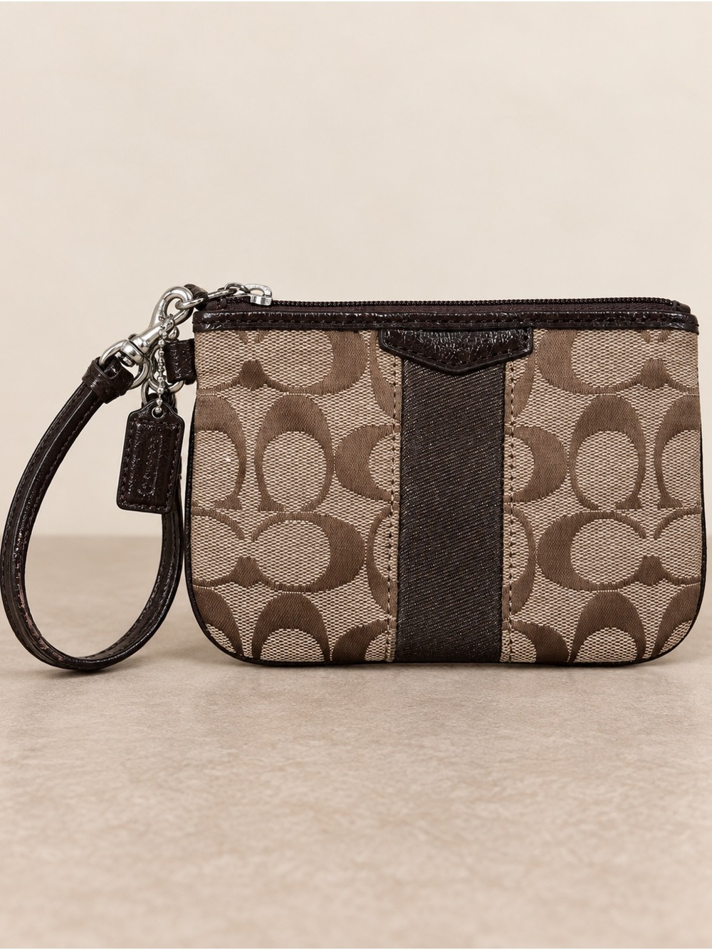 Coach Signature C Jacquard Stripe Wristlet Brown Khaki Patent Trim